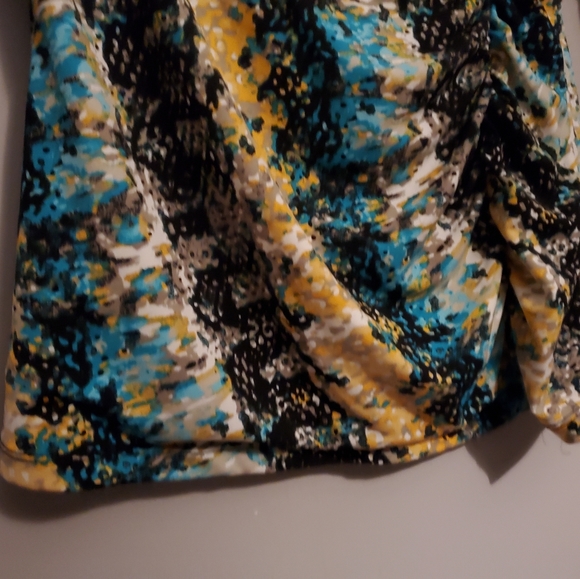 STYLE & CO. PETITE Animal Print Shirt - Size S - Picture 5 of 7